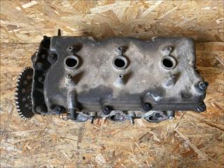 Головка блока цилиндров правая Nissan Maxima 4 1995