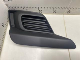 Рамка противотуманной фары левая Renault Logan 2 После 2018