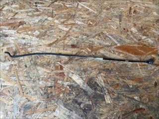 Держатель капота Toyota Avensis 3 2009 Б/У Держатель капота Toyota Avensis 3 2009