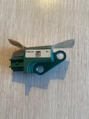 Запчасть датчик air bag Volkswagen Passat 2006