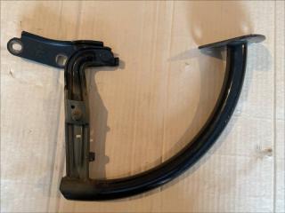 Петля крышки багажника правая Volkswagen Passat 2006 Б/У Петля крышки багажника правая Volkswagen Passat 2006