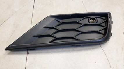 Запчасть решетка в бампер правая Volkswagen Tiguan 2