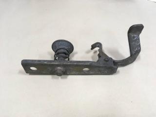 Замок капота Mercedes-Benz Sprinter