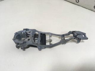 Кронштейн ручки двери наружной задний правый Skoda Octavia A5