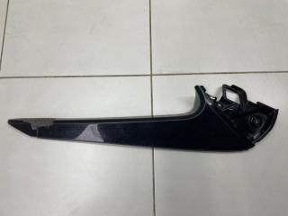 Накладка крышки багажника правая Lexus RX 4