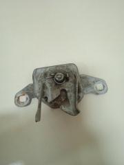 Замок капота Лада Ларгус