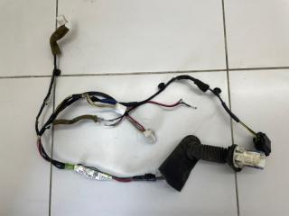 Проводка двери передняя правая Mazda 3 2006 Б/У Проводка двери передняя правая Mazda 3 2006