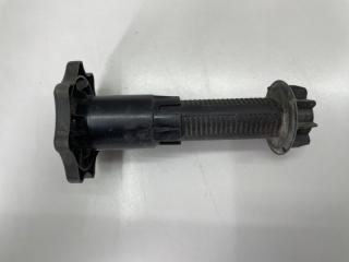 Кронштейн крепления запасного колеса Audi A6 C6 2006