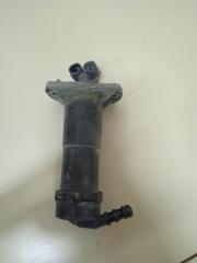 Форсунка омывателя фары левая Audi Q7