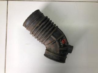 Патрубок воздушного фильтра УАЗ Патриот Б/У Патрубок воздушного фильтра УАЗ Патриот