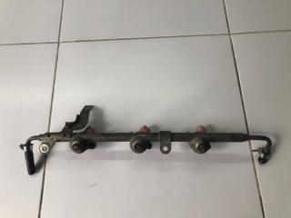 Фото запчасти рейка топливная (рампа) левая Nissan Maxima 1994 Б/У запчасть Запчасть рейка топливная (рампа) левая Nissan Maxima 1994