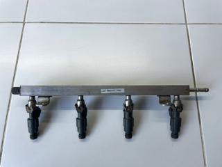 Запчасть рейка топливная (рампа) Vortex Estina 2009