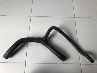 Патрубок системы охлаждения Renault Kangoo 1 2007