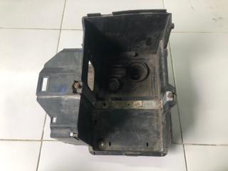 Крепление аккумулятора (корпус/подставка) Ford Focus 2 2007