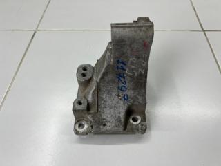 Кронштейн генератора Toyota Avensis 3