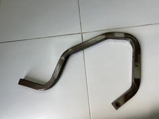 Петля крышки багажника правая Renault Logan 2 Б/У Петля крышки багажника правая Renault Logan 2