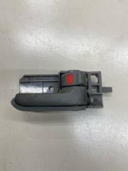 Запчасть ручка двери внутренняя правая Toyota Hilux 7 2010