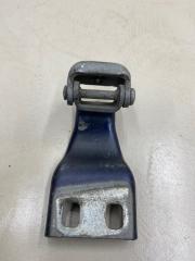 Петля двери багажника Ford Focus 2