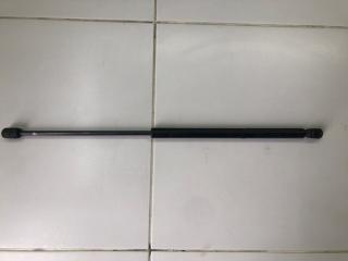 Фото запчасти амортизатор двери багажника Seat Ibiza 2 1998 Б/У запчасть Запчасть амортизатор двери багажника Seat Ibiza 2 1998