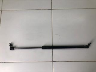 Амортизатор двери багажника Hyundai Creta 1 2020