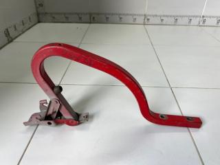 Петля крышки багажника правая Hyundai Solaris 1 Б/У Петля крышки багажника правая Hyundai Solaris 1