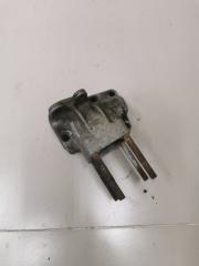 Кронштейн опоры двигателя Fiat Punto 2 2000