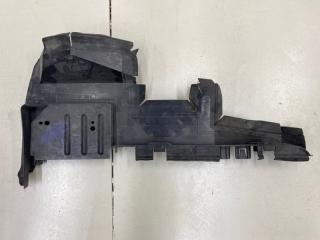 Фото запчасти воздуховод радиатора правый Audi A5 Б/У запчасть Запчасть воздуховод радиатора правый Audi A5