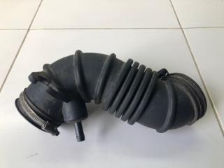 Патрубок воздушного фильтра Hyundai Verna 2 2006 Б/У Патрубок воздушного фильтра Hyundai Verna 2 2006