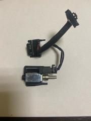 Фото запчасти блокиратор замка зажигания Volkswagen Golf 5 Б/У запчасть Запчасть блокиратор замка зажигания Volkswagen Golf 5