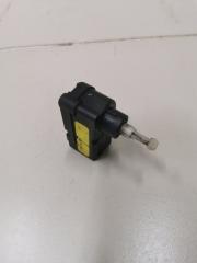 Моторчик корректора фары Volkswagen Polo 5