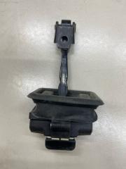 Ограничитель двери передний Renault Kaptur 2017