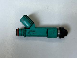 Форсунка топливная Toyota RAV4