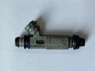 Форсунка топливная Toyota Corolla