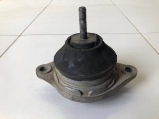 Опора двигателя передняя Audi 100 1993 Б/У Опора двигателя передняя Audi 100 1993