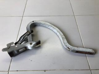 Петля крышки багажника правая Kia Rio 2017 Б/У Петля крышки багажника правая Kia Rio 2017