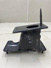 Кронштейн усилителя бампера задний правый Kia Ceed 1