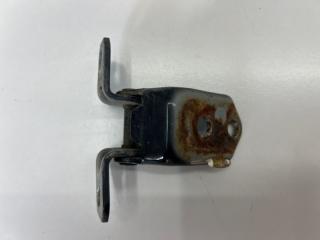 Петля двери верхняя передняя правая Mazda 3 2006