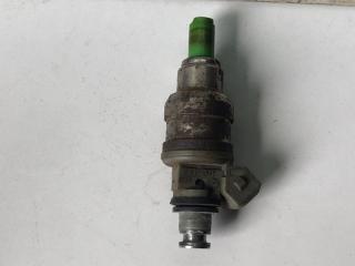 Форсунка топливная Mitsubishi Galant 1995