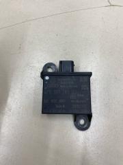 Датчик давления в шине задний левый Audi Q7 2009