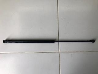 Амортизатор крышки багажника Toyota Aygo 2006