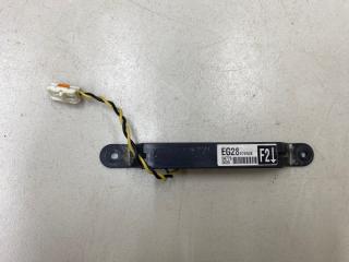 Фото запчасти антенна бесключевого доступа Mazda CX-7 2010 Б/У запчасть Запчасть антенна бесключевого доступа Mazda CX-7 2010