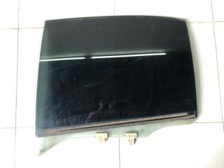 Стекло заднее левое Nissan Maxima 4 1995