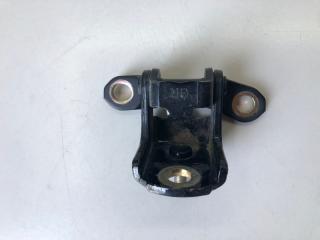 Петля двери верхняя задняя правая Nissan Almera Classic 2009