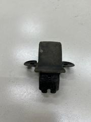 Замок двери багажника Лада Ларгус