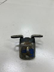 Петля двери верхняя задняя правая Nissan Almera 2 2001