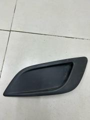 Запчасть решетка в бампер правая Ford Focus 2