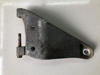 Фото запчасти кронштейн генератора Daewoo Nexia Б/У запчасть Запчасть кронштейн генератора Daewoo Nexia