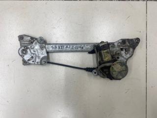 Фото запчасти стеклоподъемник электрический задний правый Mazda 626 Б/У запчасть Запчасть стеклоподъемник электрический задний правый Mazda 626