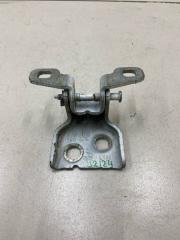 Запчасть петля двери Renault Sandero 1 2013