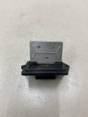 Фото запчасти резистор отопителя Mazda 323 Б/У запчасть Запчасть резистор отопителя Mazda 323